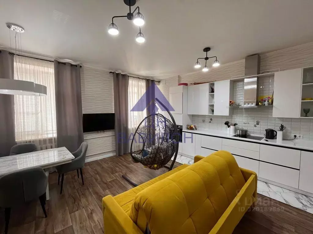 4-к кв. Ростовская область, Волгодонск Логовская ул. (150.0 м) - Фото 1