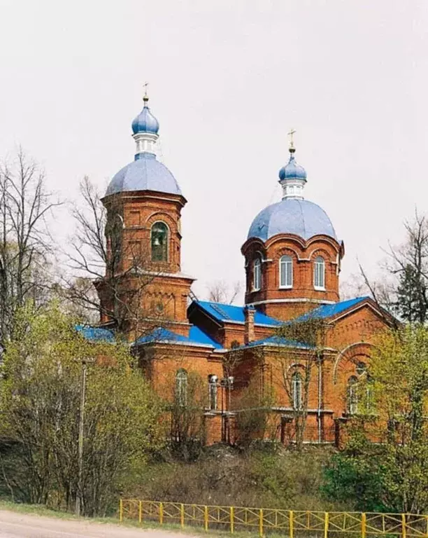 Участок в Ленинградская область, Гатчинский район, с. Рождествено ... - Фото 0