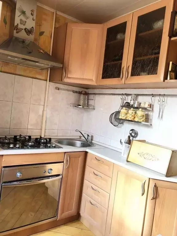 3-к кв. Самарская область, Самара ул. Футболистов, 5 (50.0 м) - Фото 0