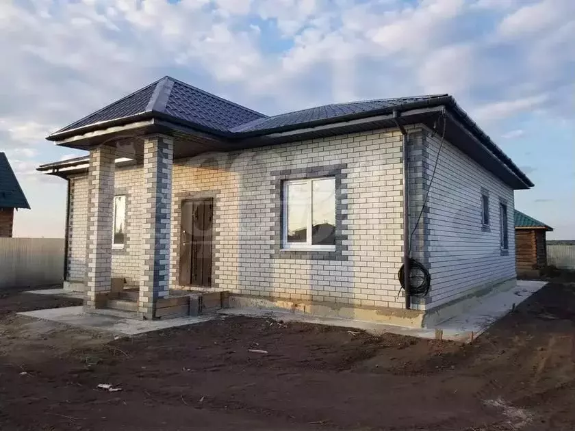 Дом 100 м на участке 6,9 сот. - Фото 1
