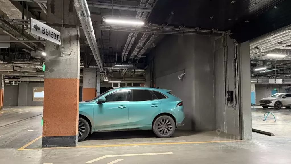 Гараж в Москва Индиан кв-л, Сити Бэй жилой комплекс (17 м) - Фото 2