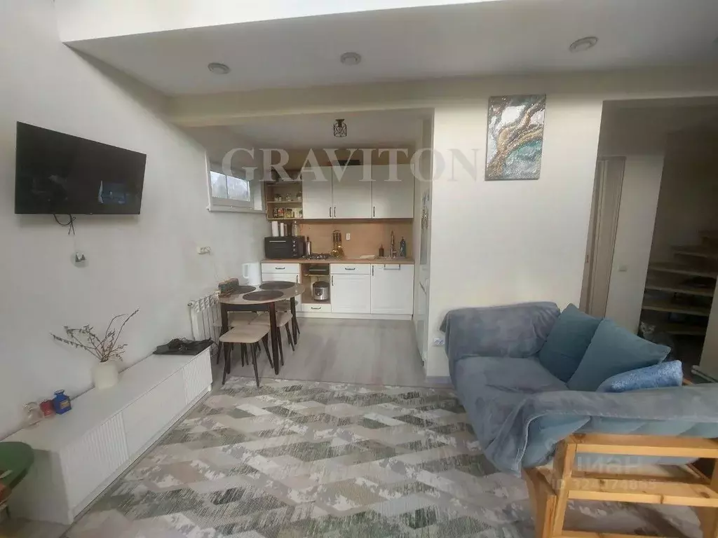 Дом в Алтай, Майминский район, пос. Дубровка Школьная ул., 6 (41 м) - Фото 1