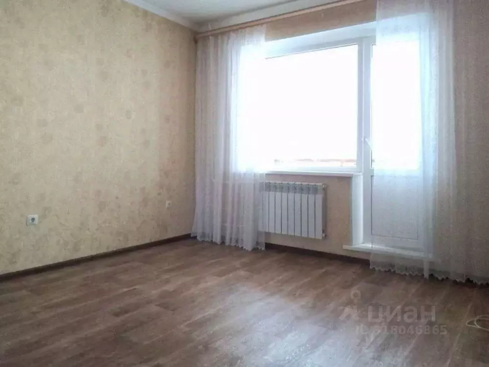 1-к кв. Оренбургская область, Оренбург Брестская ул., 5/2 (30.0 м) - Фото 0