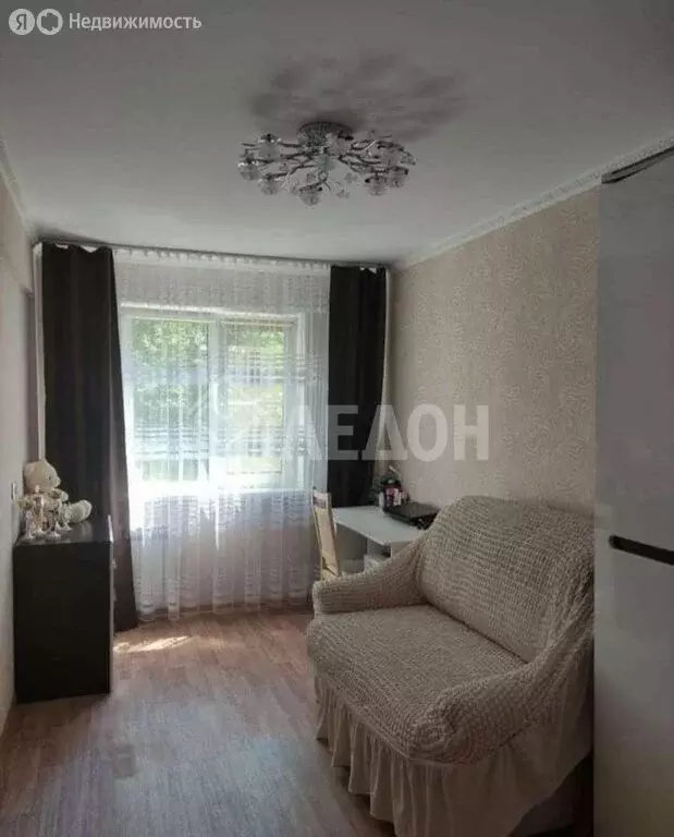 3-комнатная квартира: Омск, 21-я Амурская улица, 14В (64 м) - Фото 0