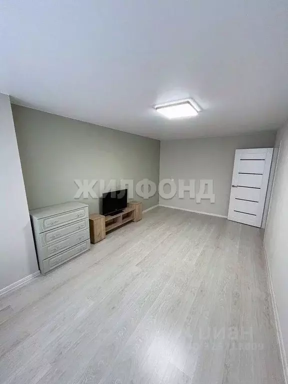 2-к кв. Томская область, Томск просп. Фрунзе, 102 (45.0 м) - Фото 2