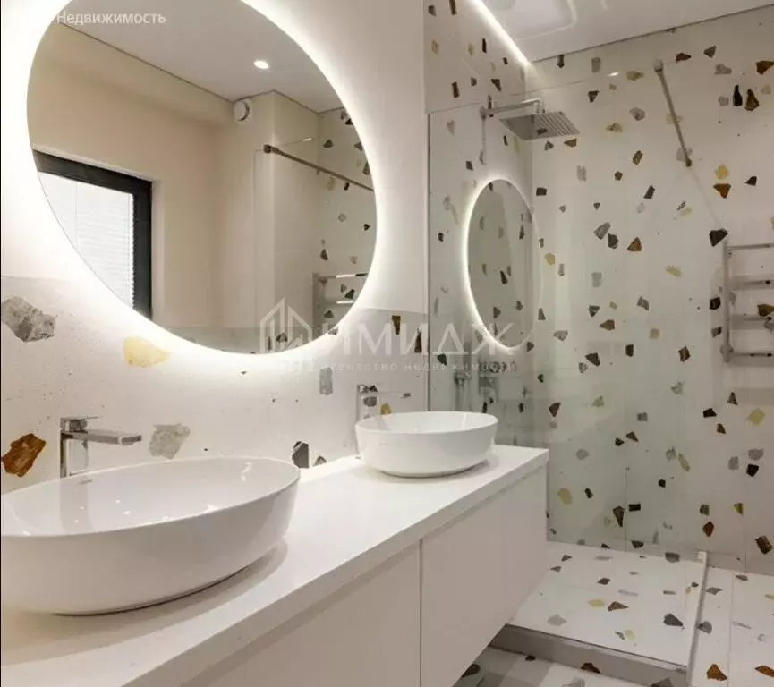 Дом в Сириус, Хуторская улица (170 м) - Фото 1