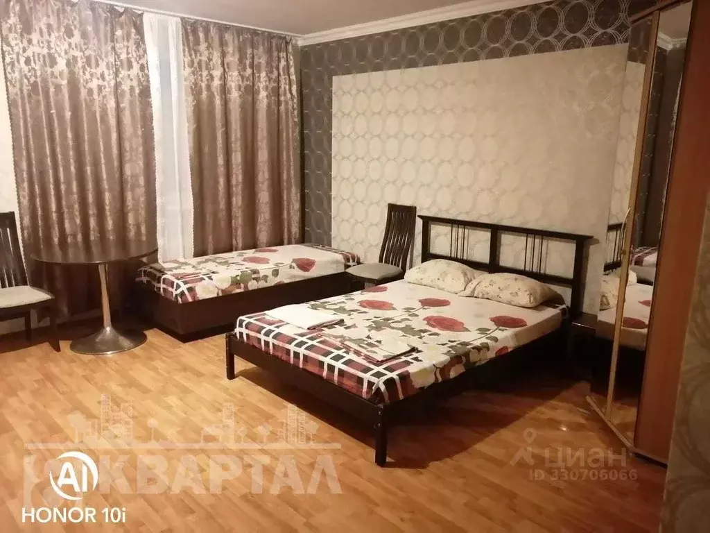 Таунхаус в Краснодарский край, Геленджик ул. Фрунзе, 2 (340 м) - Фото 2