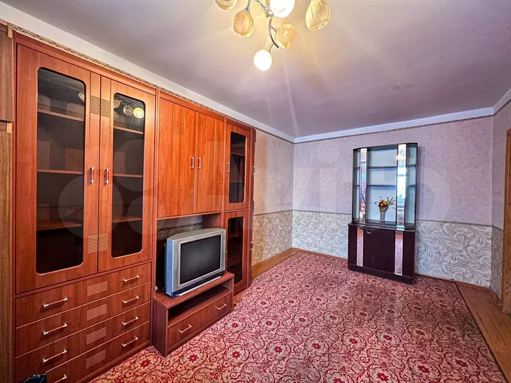 2-к. квартира, 50 м, 2/9 эт. - Фото 1