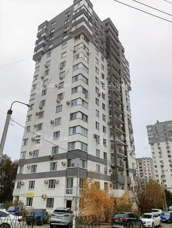 2-комнатная квартира: Волгоград, Новоузенская улица, 6Б (77 м) - Фото 1