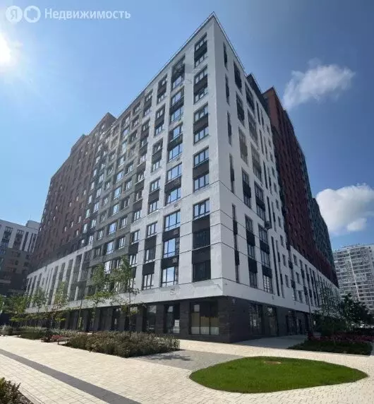 Квартира-студия: деревня Патрушева, улица Петра Ершова, 12 (29.4 м) - Фото 1