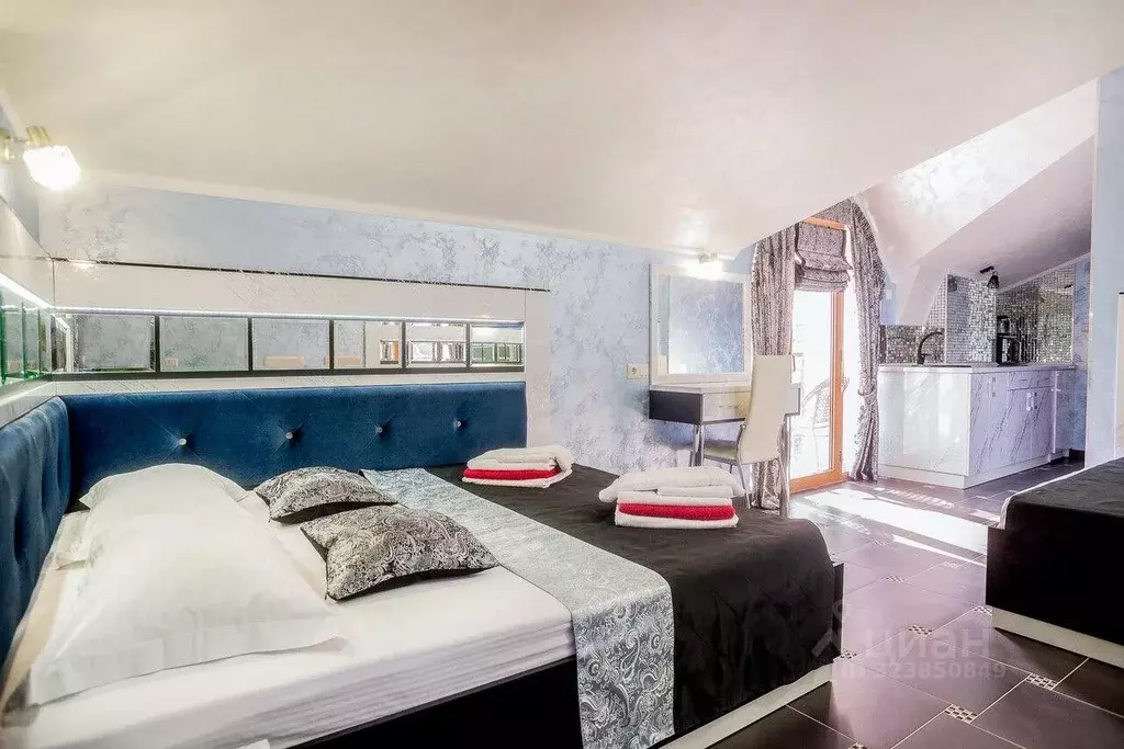 Комната Крым, Алушта аллея Декабристов, 6Б (35.0 м) - Фото 1