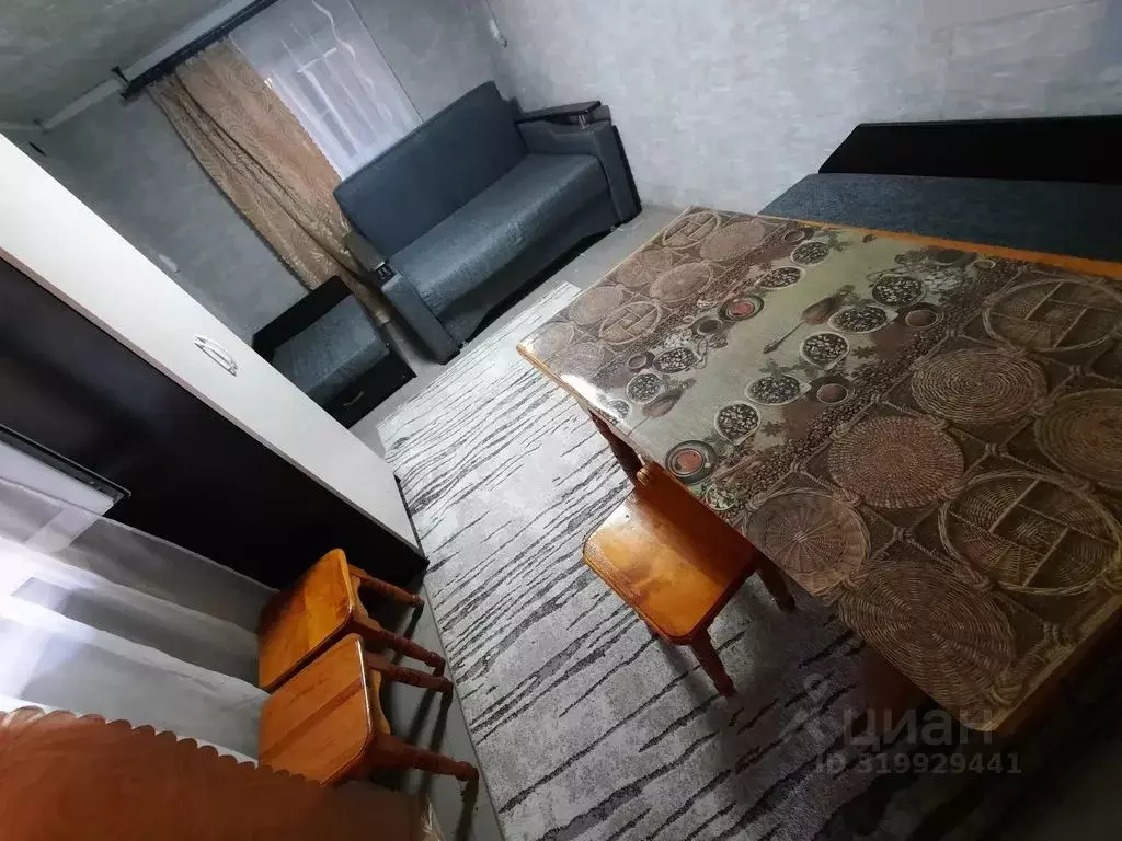 Дом в Краснодарский край, Ейск Повстанческая ул., 44 (19 м) - Фото 1