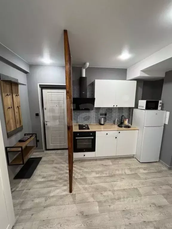 2-к кв. Ямало-Ненецкий АО, Новый Уренгой ул. Имени В.Я. Петуха, 3/2 ... - Фото 2