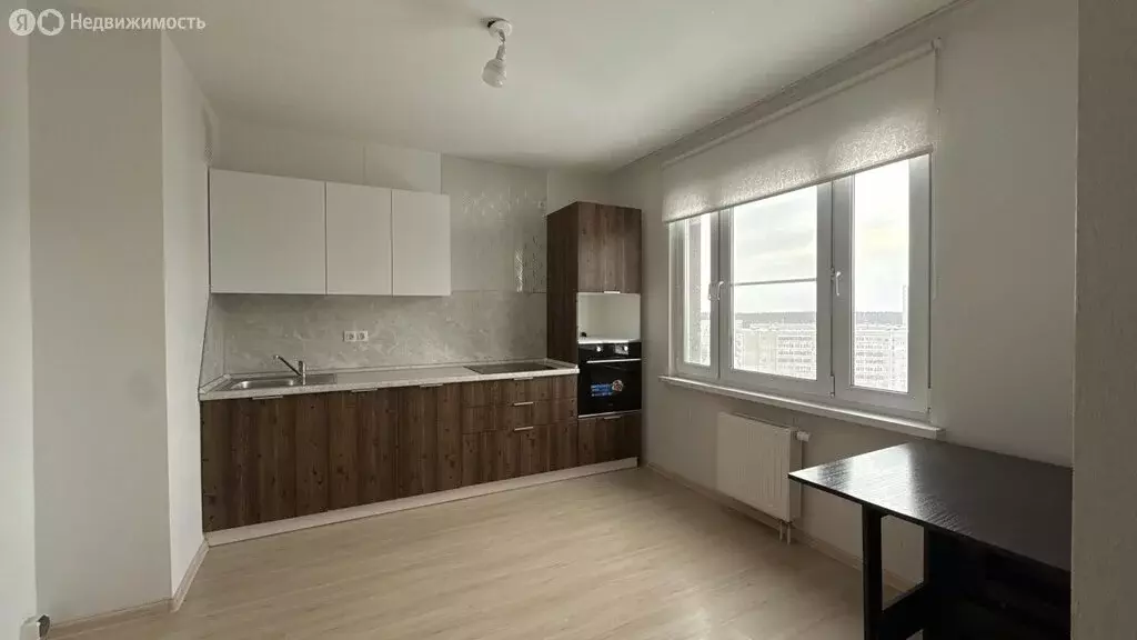 2-комнатная квартира: Екатеринбург, Латвийская улица, 48/2 (62 м) - Фото 1