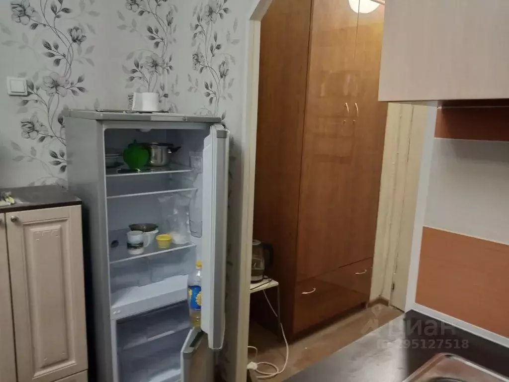 Студия Красноярский край, Красноярск ул. 60 лет Октября, 112 (18.0 м) - Фото 1