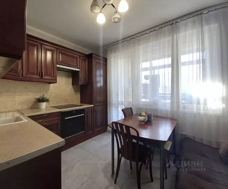 2-к кв. Москва ул. Генерала Белова, 28к1 (58.0 м) - Фото 0