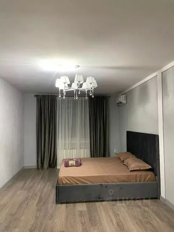 2-к кв. Дагестан, Махачкала ул. Кадарская, 40 (71.0 м) - Фото 0