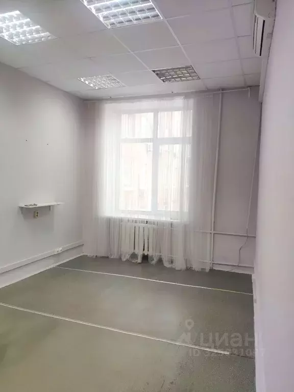 Офис в Свердловская область, Екатеринбург ул. Чебышева, 6 (18 м) - Фото 1