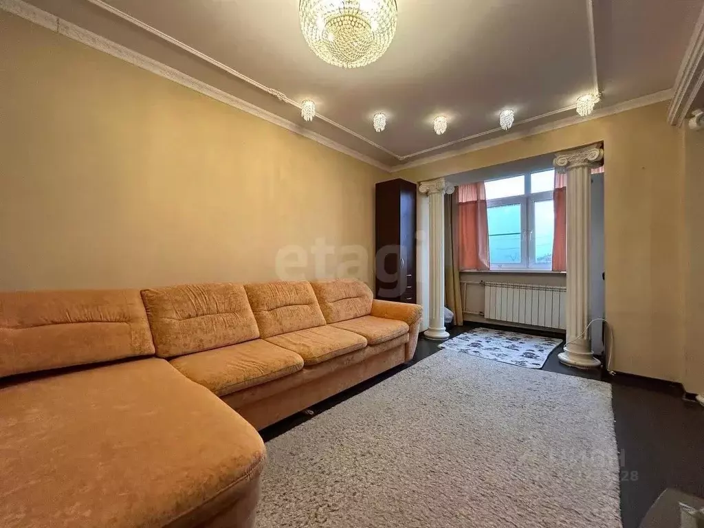 2-к кв. Коми, Усинск ул. 60 лет Октября, 1А (44.7 м) - Фото 0