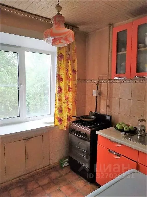 2-к кв. Омская область, Омск ул. Челюскинцев, 83В (40.8 м) - Фото 1