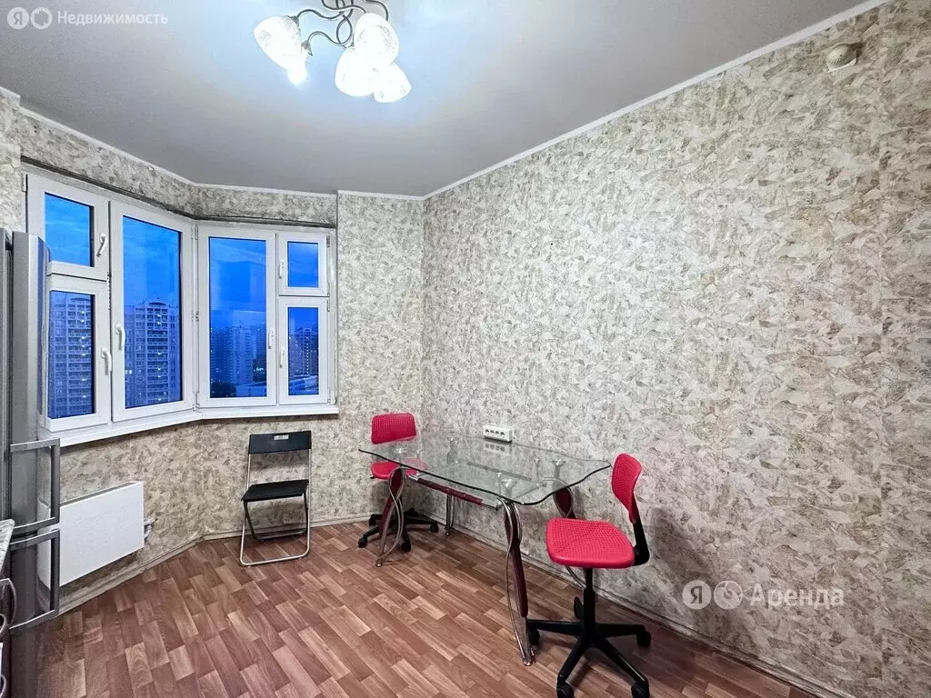 2-комнатная квартира: Москва, проспект Защитников Москвы, 11 (52 м) - Фото 1