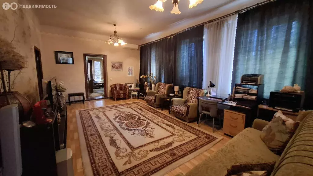Дом в Ростов-на-Дону, улица Солидарности, 160 (180 м) - Фото 0