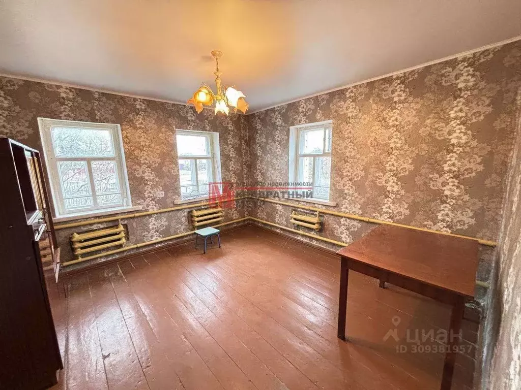 Дом в Белгородская область, Старый Оскол Заречная ул. (80 м) - Фото 1