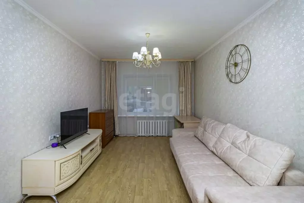 3-к кв. Ханты-Мансийский АО, Сургут Привокзальная ул., 18/4 (68.7 м) - Фото 1