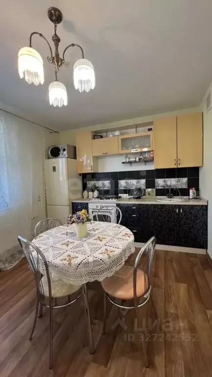 2-к кв. Ямало-Ненецкий АО, Новый Уренгой Энтузиастов мкр, 4 (59.0 м) - Фото 1