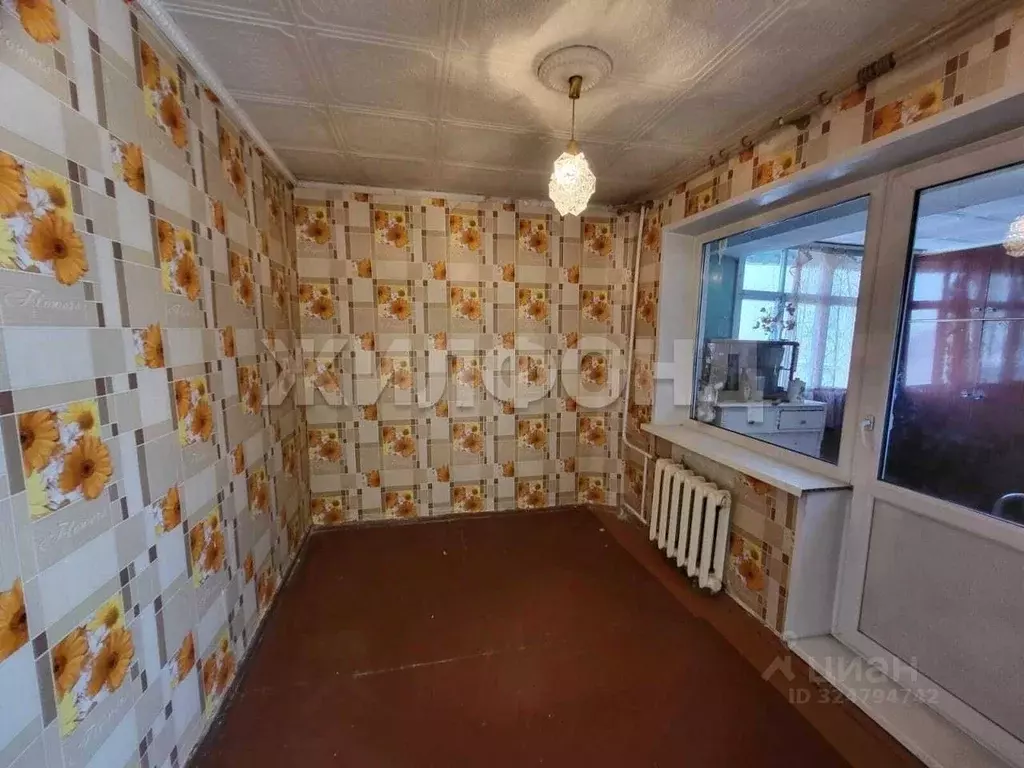 3-к кв. Хакасия, Абакан ул. Кати Перекрещенко, 16 (47.5 м) - Фото 1