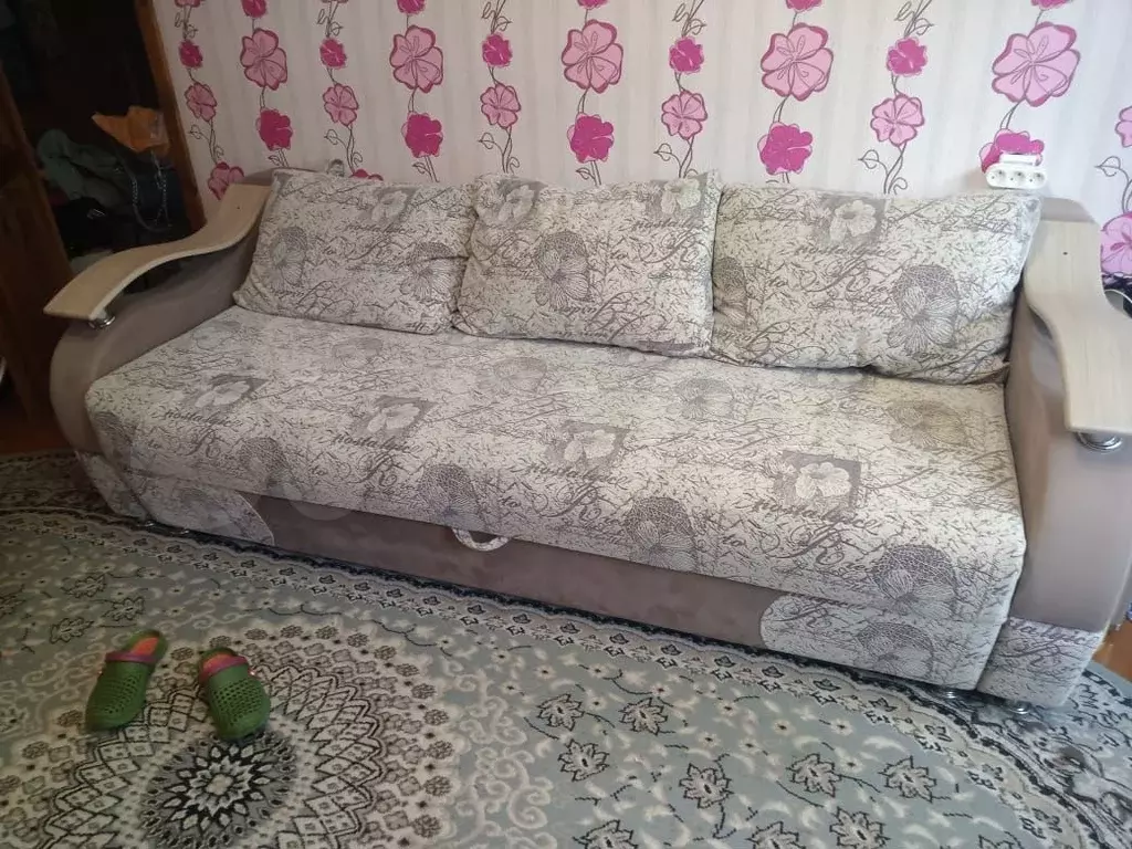 Комната 17 м в 3-к., 1/5 эт. - Фото 1