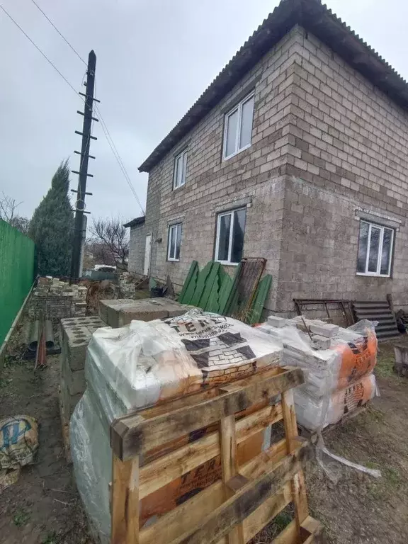 Дом в Волгоградская область, Волжский Вишневый сад СНТ, ул. Дачная ... - Фото 1