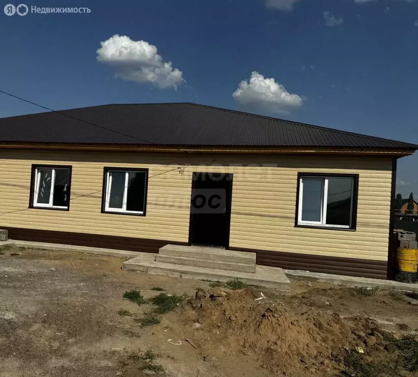 Дом в село Ташла, улица Артёма Коровина (98 м) - Фото 1