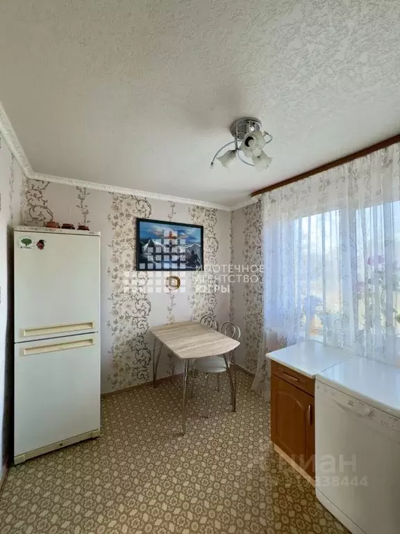 3-к кв. Ханты-Мансийский АО, Ханты-Мансийск ул. Мира, 119 (70.0 м) - Фото 1