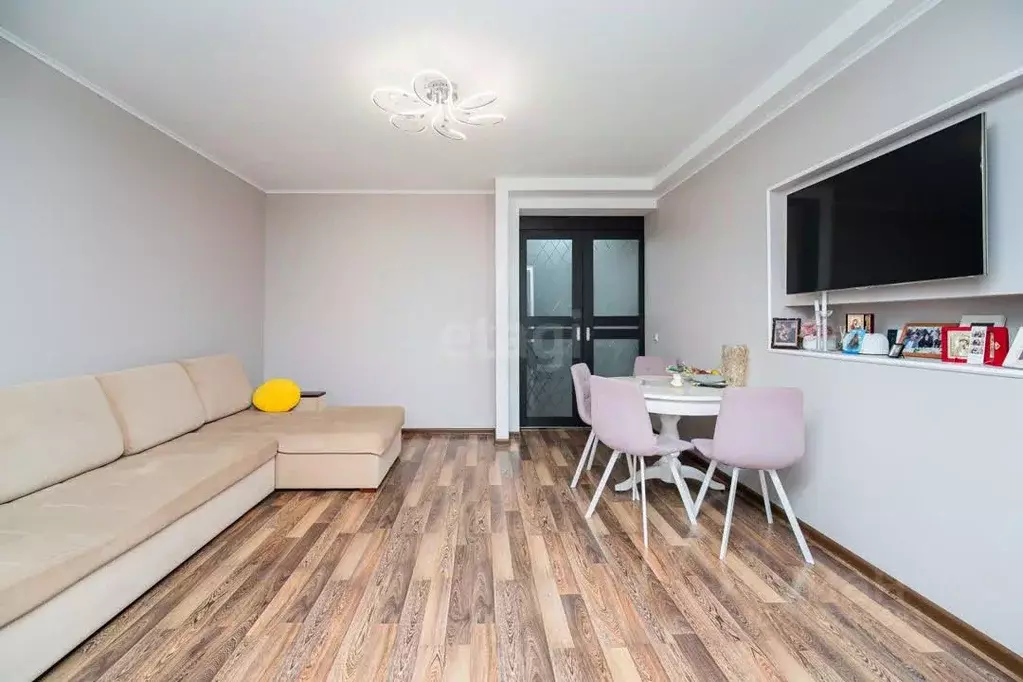 2-к кв. Башкортостан, Уфа Новомостовая ул., 8 (53.3 м) - Фото 2