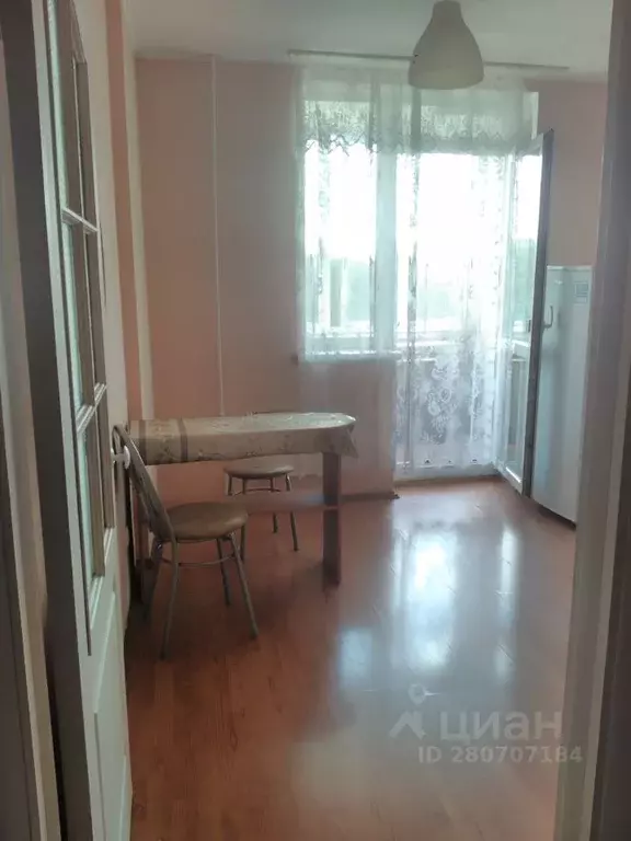 1-к кв. Свердловская область, Екатеринбург ул. Южногорская, 9 (37.0 м) - Фото 2