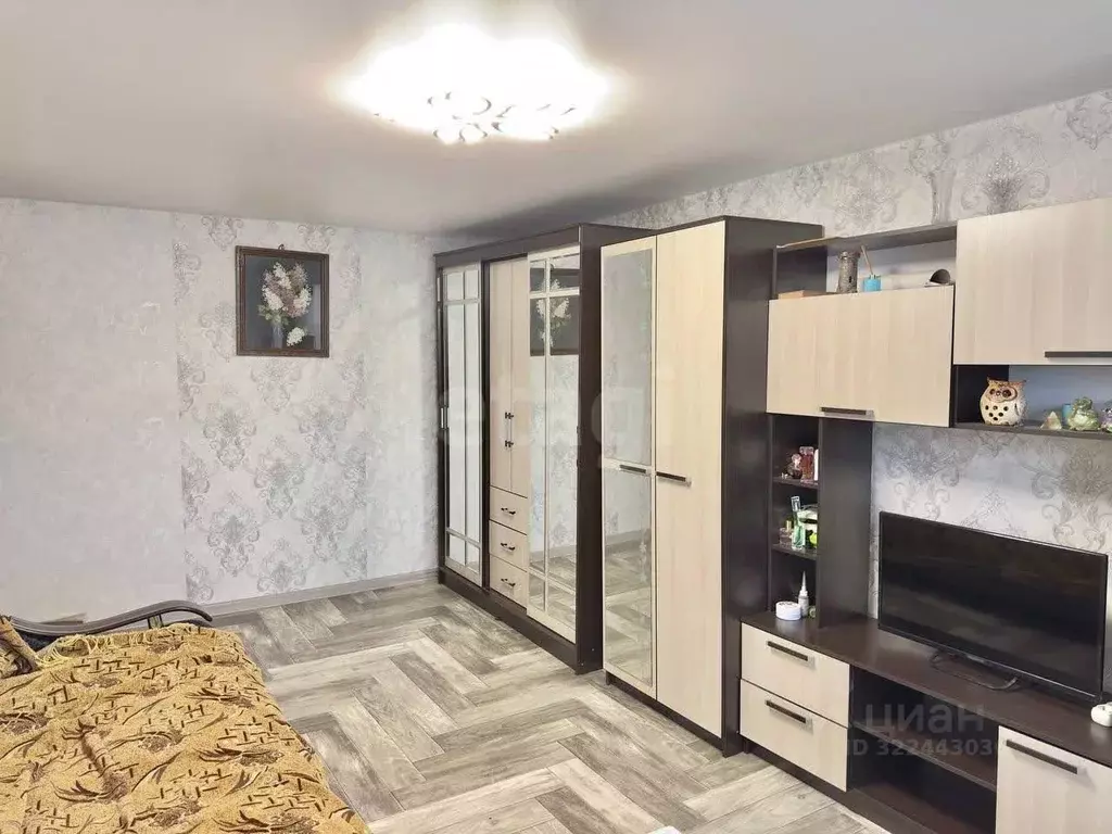 3-к кв. Крым, Симферопольский район, с. Мирное ул. Белова (64.8 м) - Фото 1