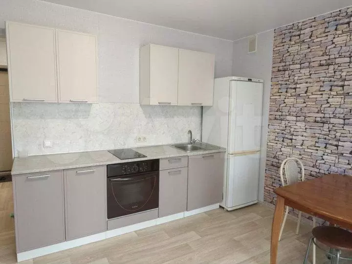 1-к. квартира, 45 м, 9/10 эт. - Фото 0