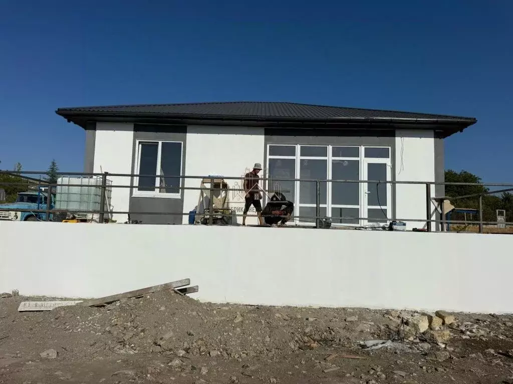 Дом в Крым, Симферопольский район, Молодежное пгт ул. Родниковая (100 ... - Фото 2