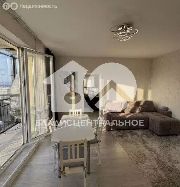 2-комнатная квартира: Новосибирск, улица Есенина, 12/1 (61.95 м) - Фото 1