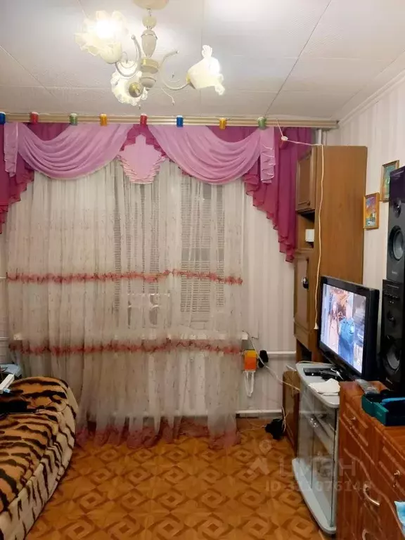 Комната Самарская область, Новокуйбышевск ул. Суворова, 17 (17.0 м) - Фото 0