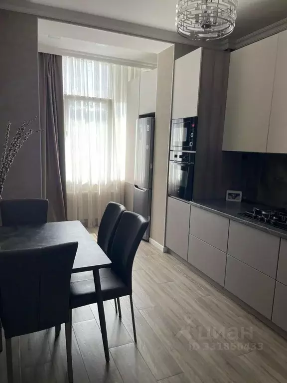 2-к кв. Крым, Симферополь ул. Дачная, 22 (70.0 м) - Фото 1