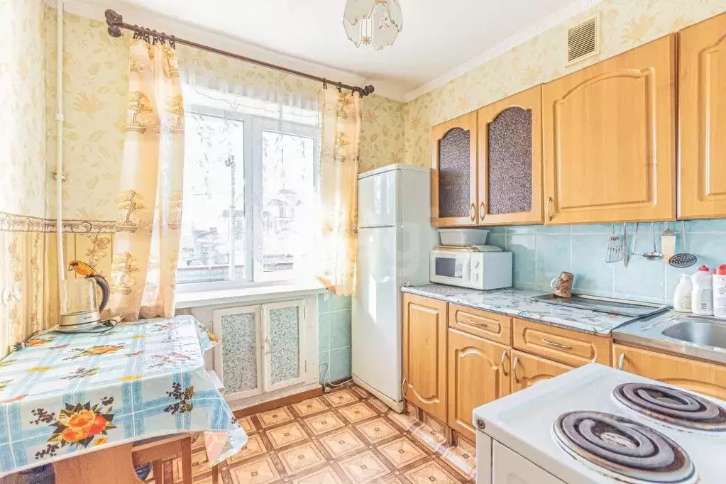 2-к кв. Сахалинская область, Холмск Советская ул., 101 (43.5 м) - Фото 1