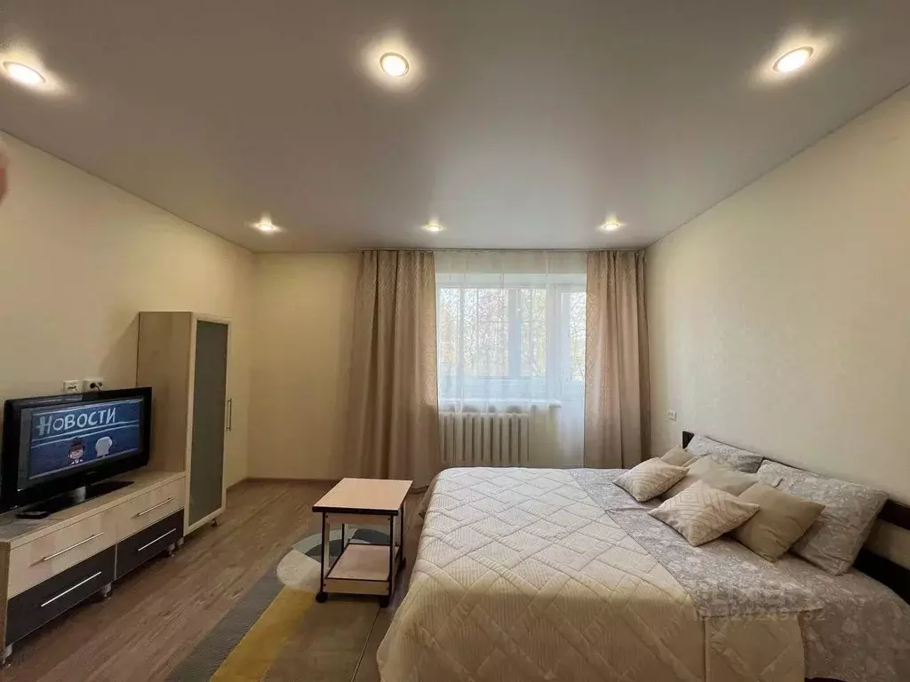 1-к кв. Кировская область, Киров ул. Красина, 2а (35.0 м) - Фото 1