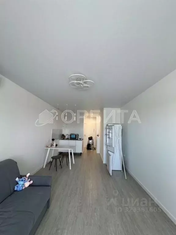 Студия Тюменская область, Тюмень ул. Раушана Абдуллина, 6к1 (28.5 м) - Фото 1