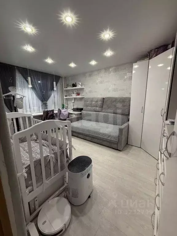 2-к кв. Ямало-Ненецкий АО, Новый Уренгой Молодежная ул., 9 (42.2 м) - Фото 1