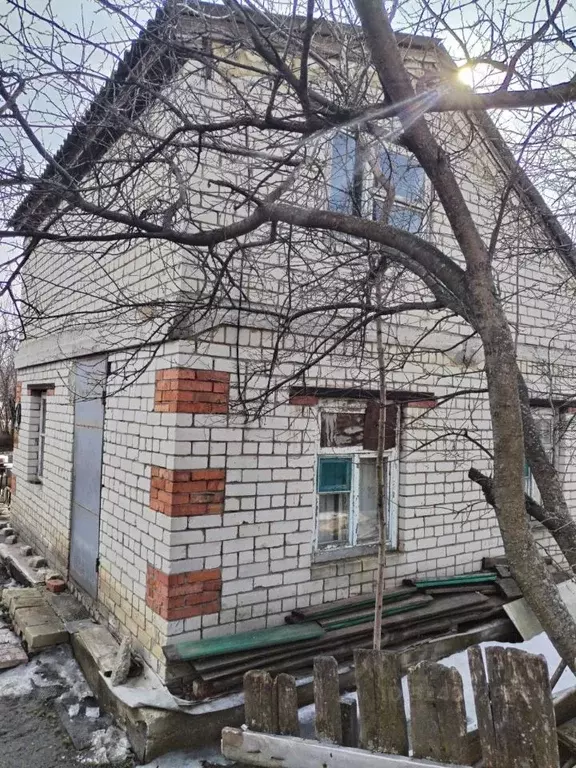 Дом в Саратовская область, Саратов ул. Монашенская (60 м) - Фото 1