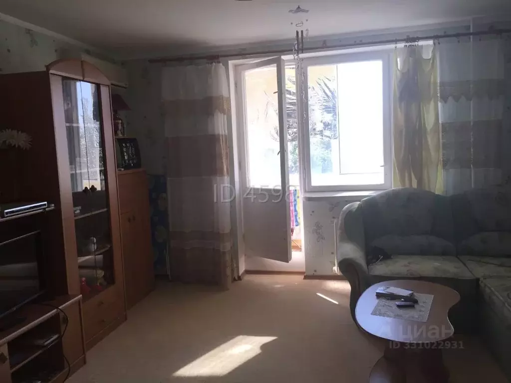 3-к кв. Крым, Щелкино Ленинский район, 49 (70.0 м) - Фото 2