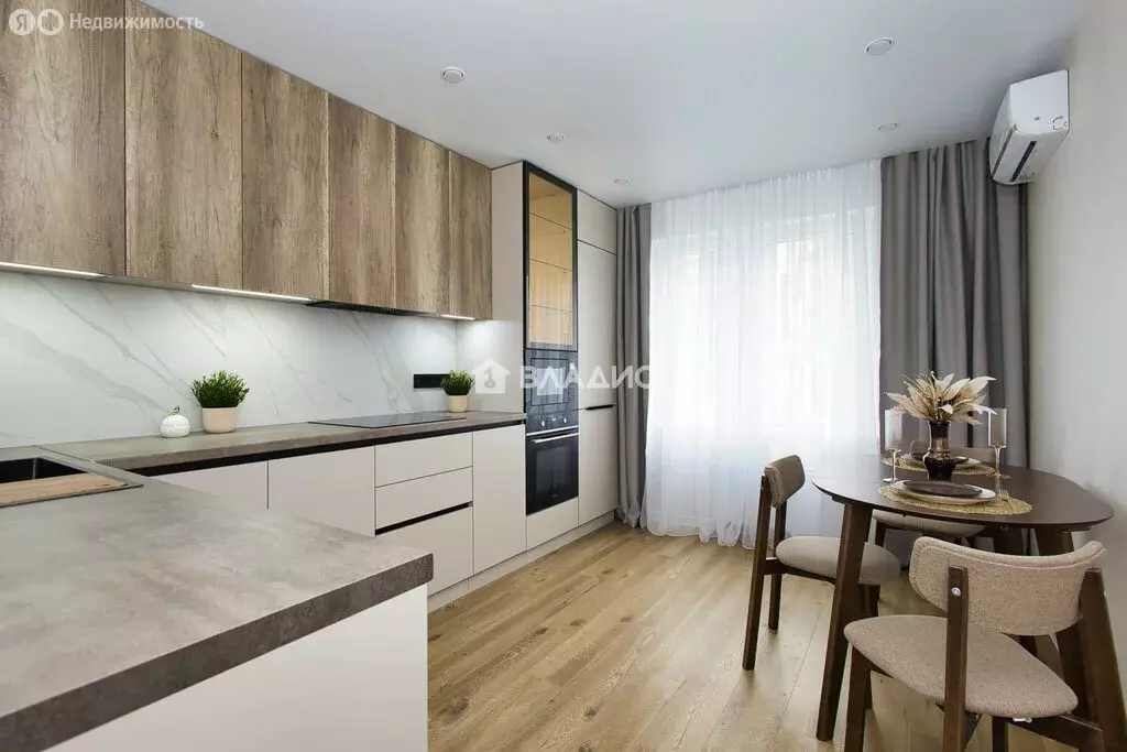 3-комнатная квартира: Владимир, Смоленская улица, 3 (79.3 м) - Фото 1