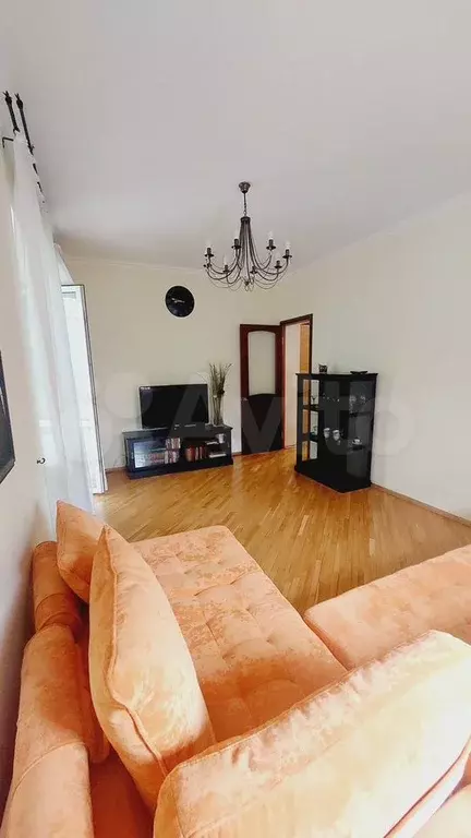 2-к. квартира, 80 м, 2/7 эт. - Фото 0